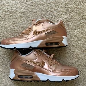 Custom Nike air max with Swarovski crystals